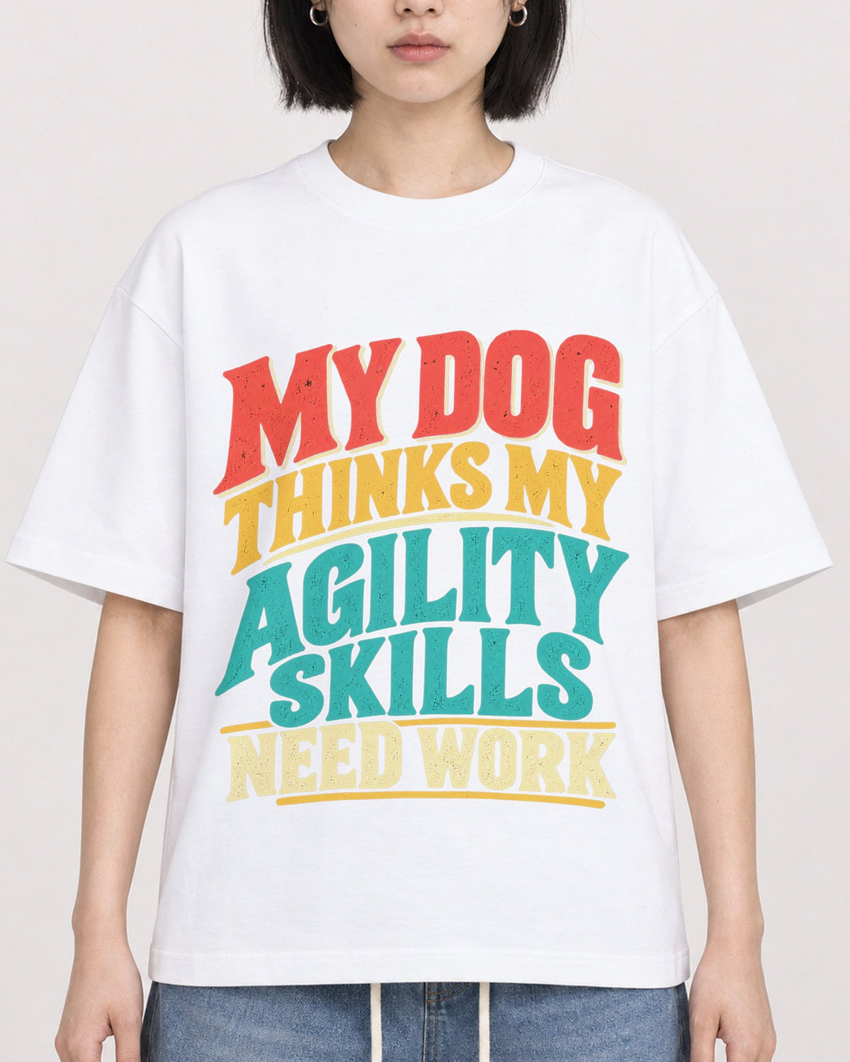 Mockup Boxy Heavyweight Tee White female close-up 11