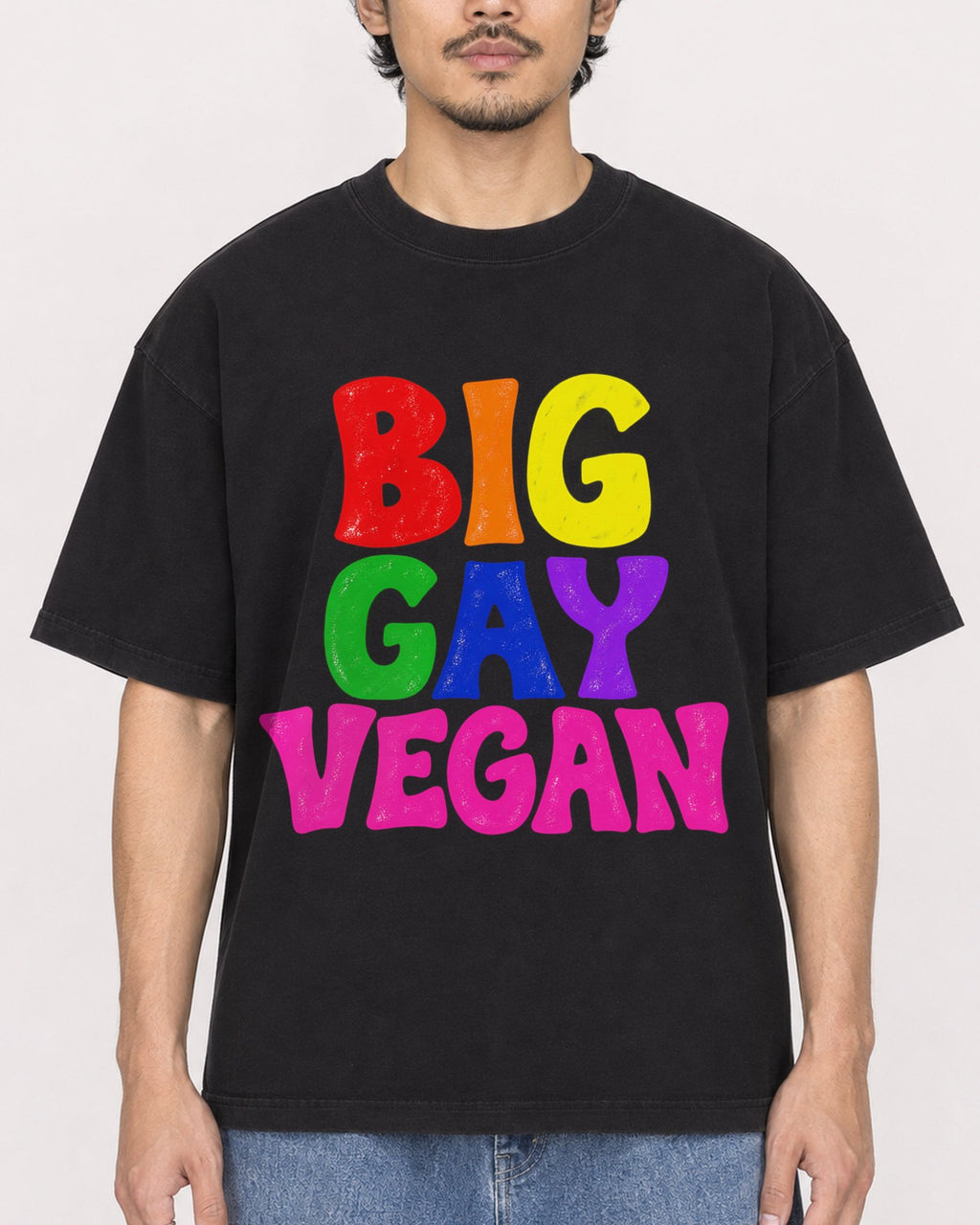 Mockup Boxy Heavyweight Tee Black male close-up 02