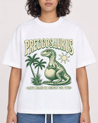 Mockup Boxy Heavyweight Tee White female close-up 26