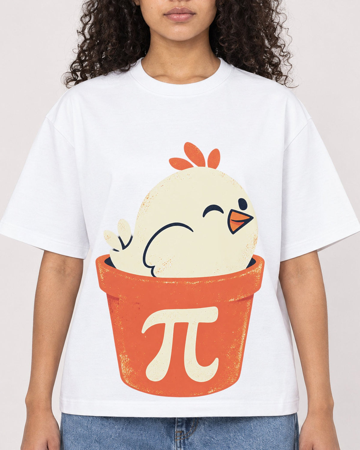 Mockup Boxy Heavyweight Tee White female close-up 10
