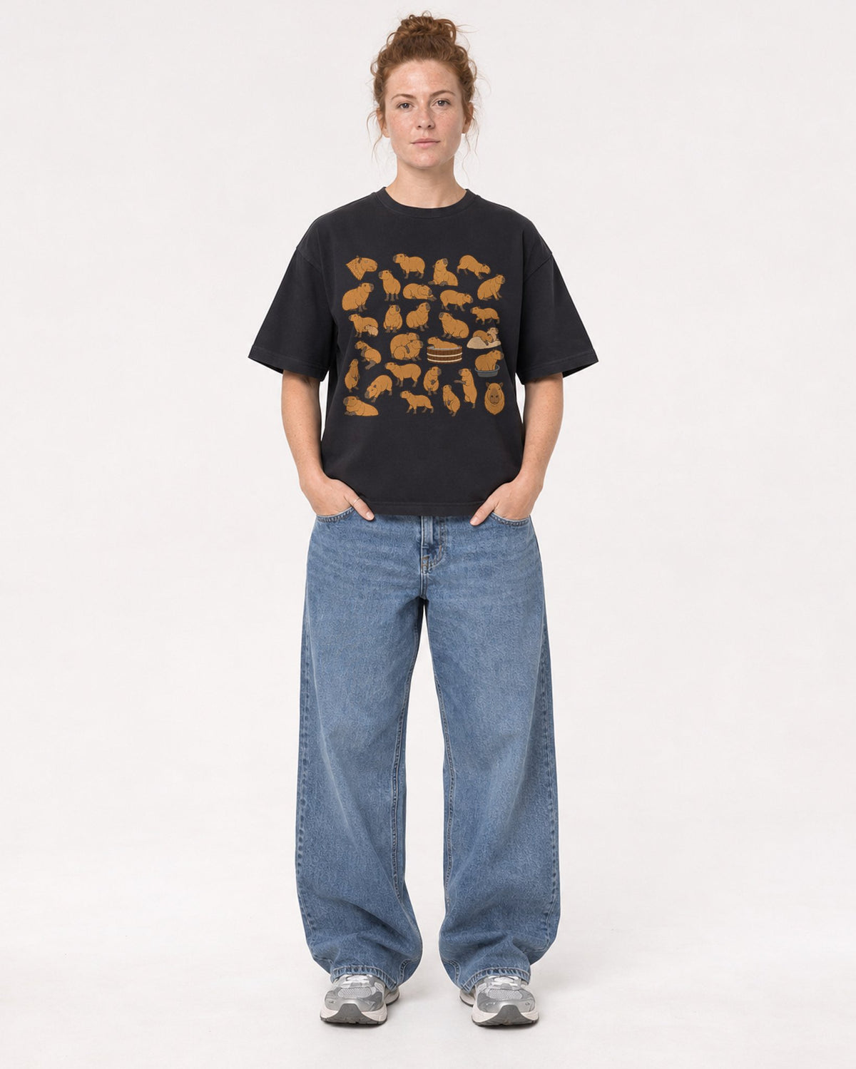 Mockup Boxy Heavyweight Tee Black female full-body 28