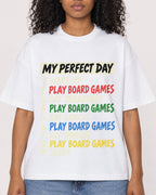 Mockup Boxy Heavyweight Tee White female close-up 05