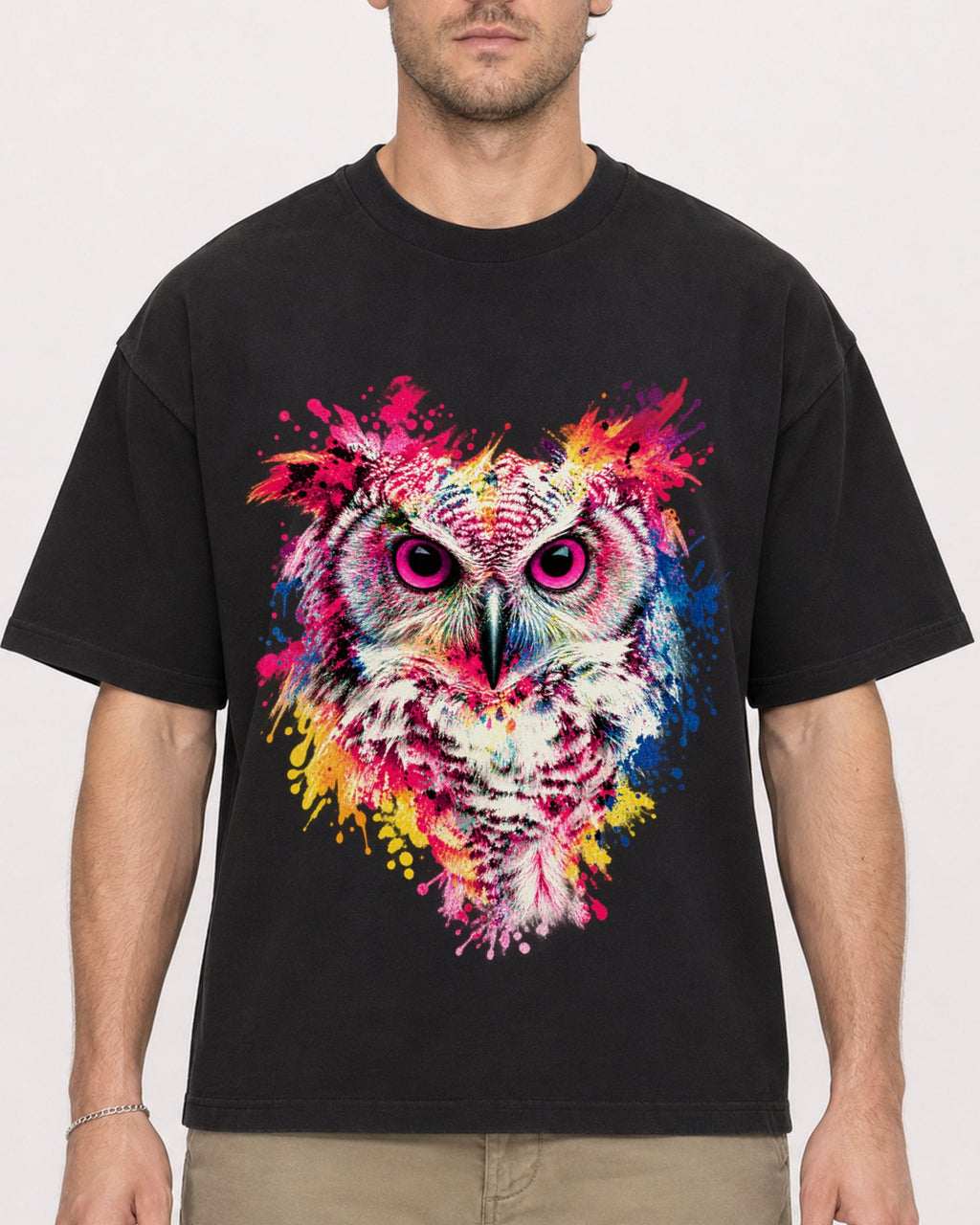 Mockup Boxy Heavyweight Tee Black male close-up 08