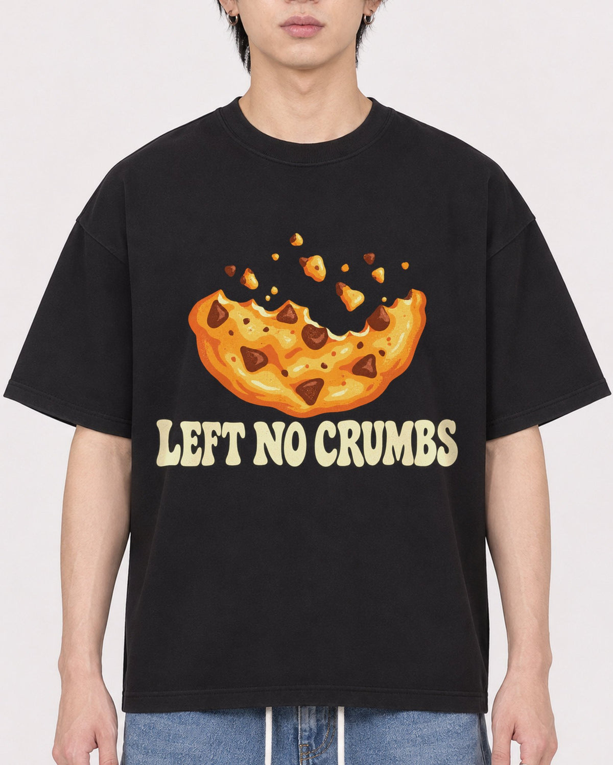 Mockup Boxy Heavyweight Tee Black male close-up 11