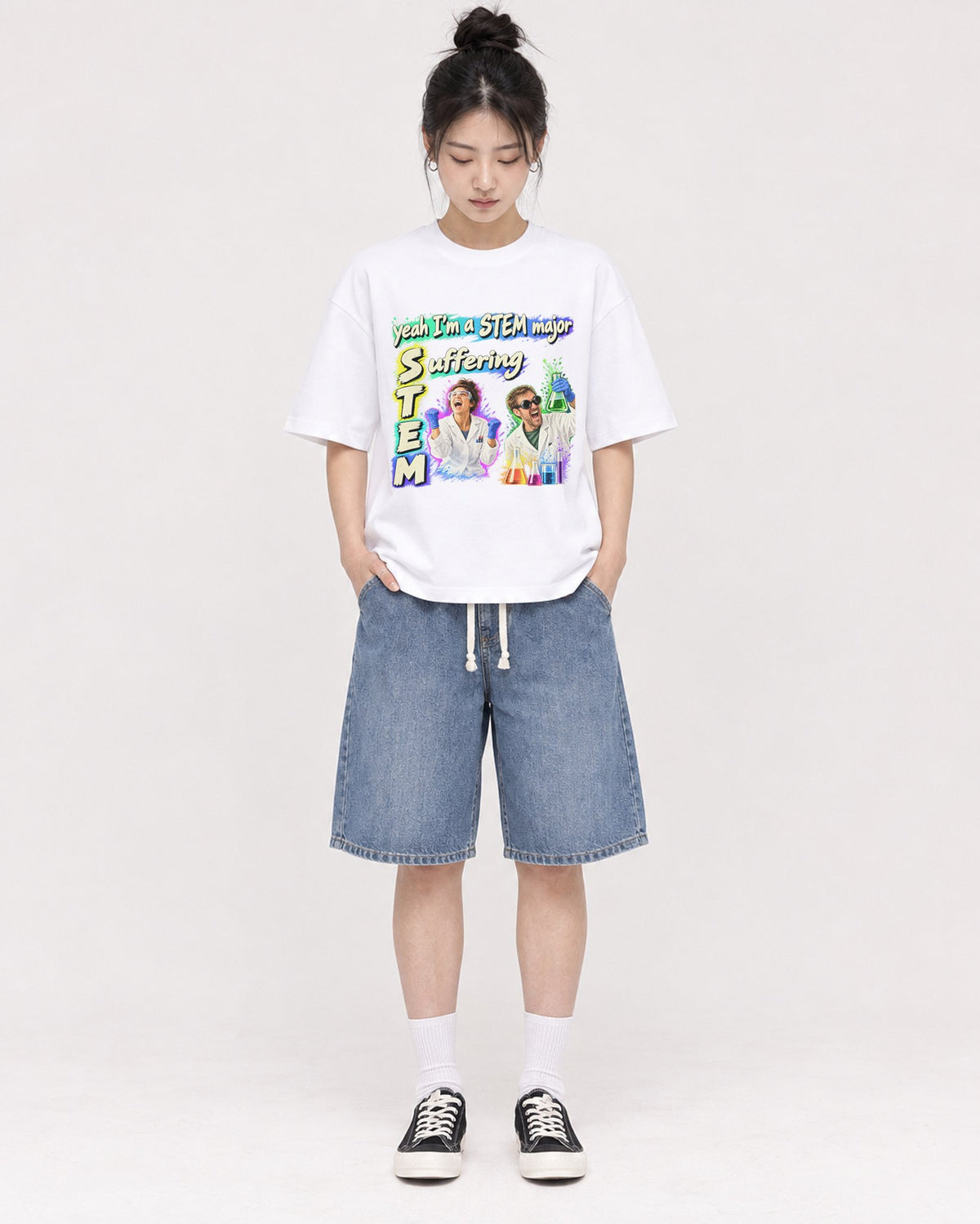 Mockup Boxy Heavyweight Tee White female full-body 41