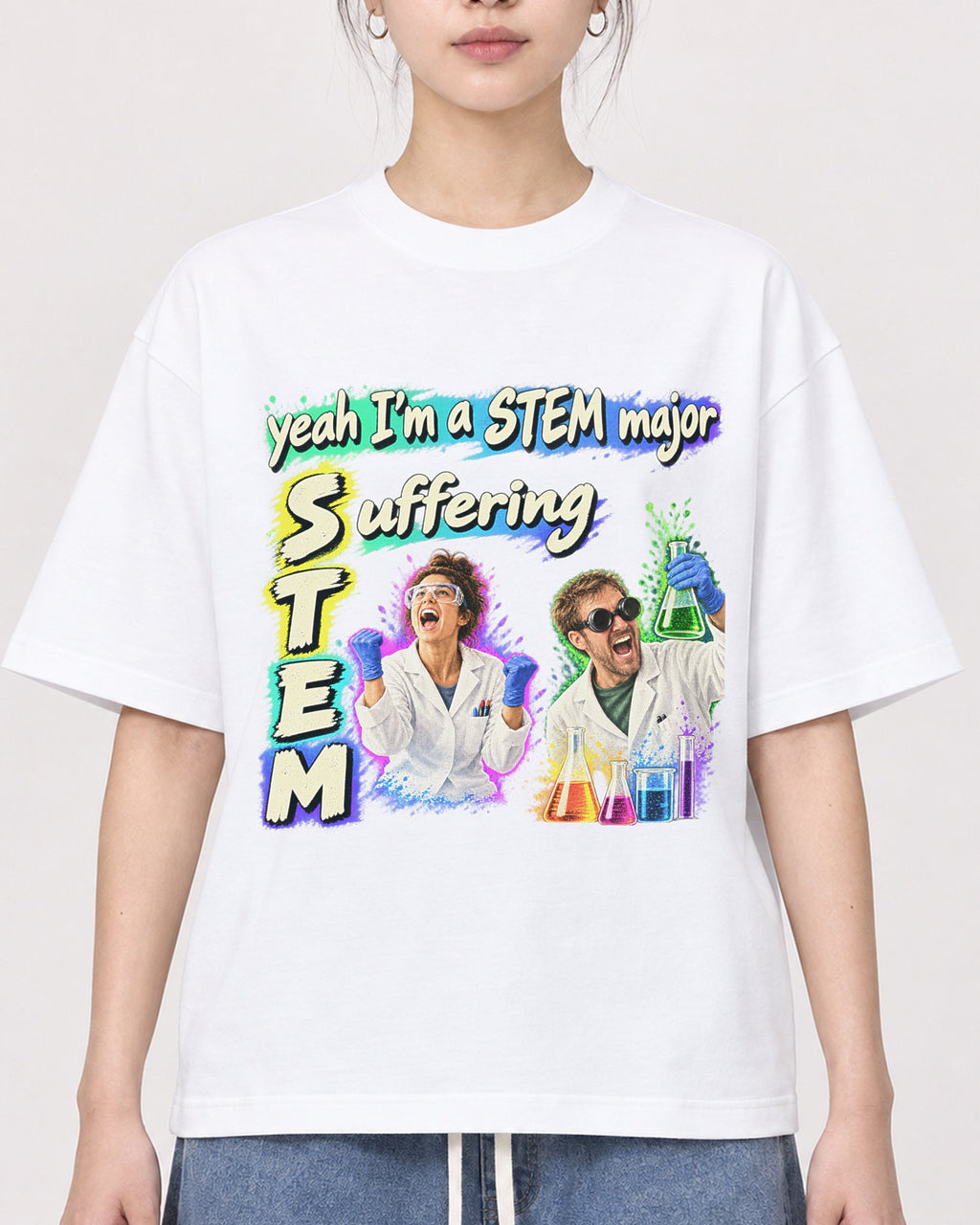 Mockup Boxy Heavyweight Tee White female close-up 41