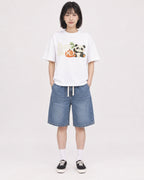 Mockup Boxy Heavyweight Tee White female full-body 11