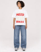 Mockup Boxy Heavyweight Tee White female full-body 40