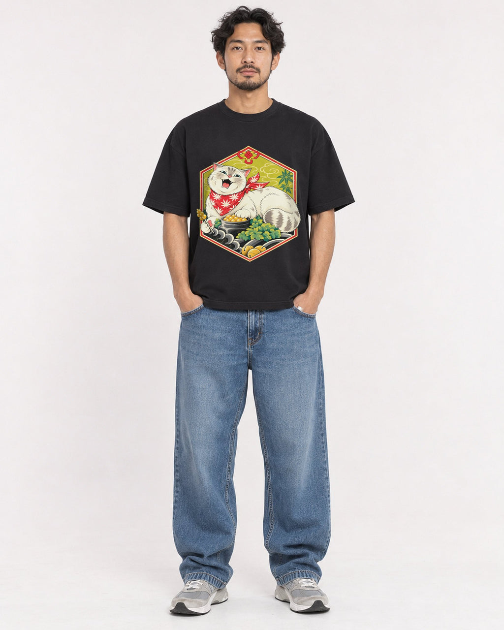 Mockup Boxy Heavyweight Tee Black male full-body 02