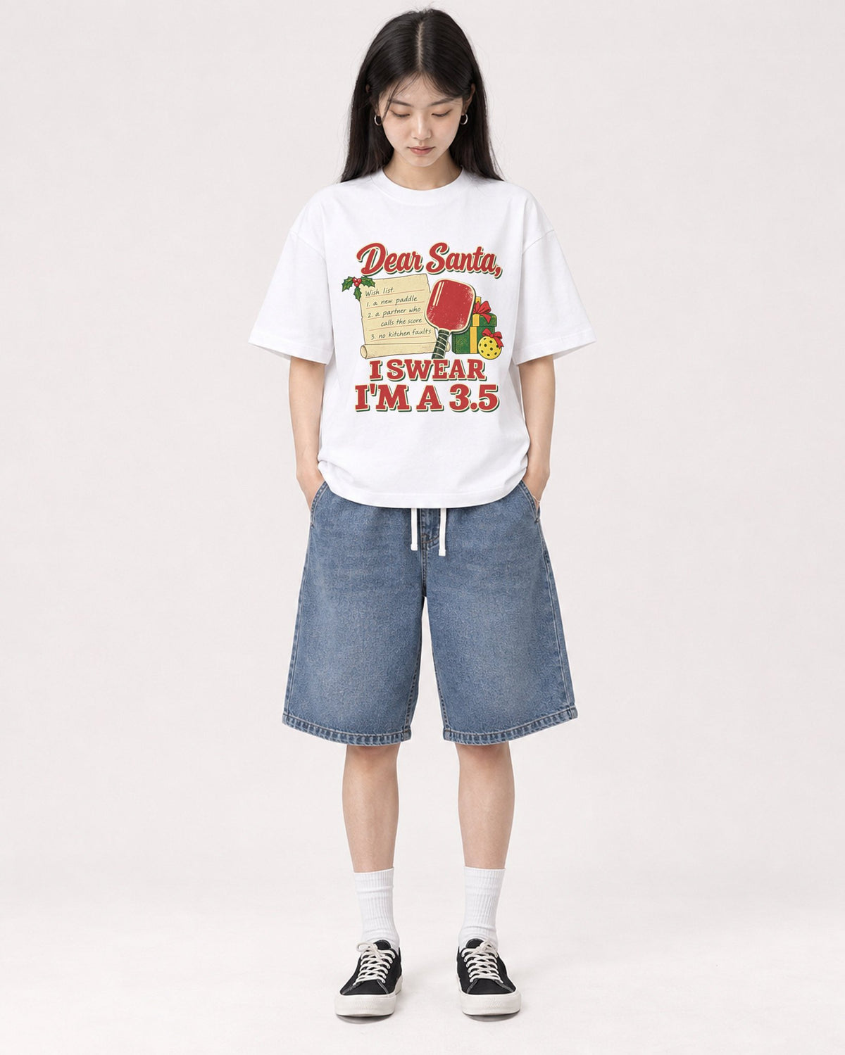 Mockup Boxy Heavyweight Tee White female full-body 01