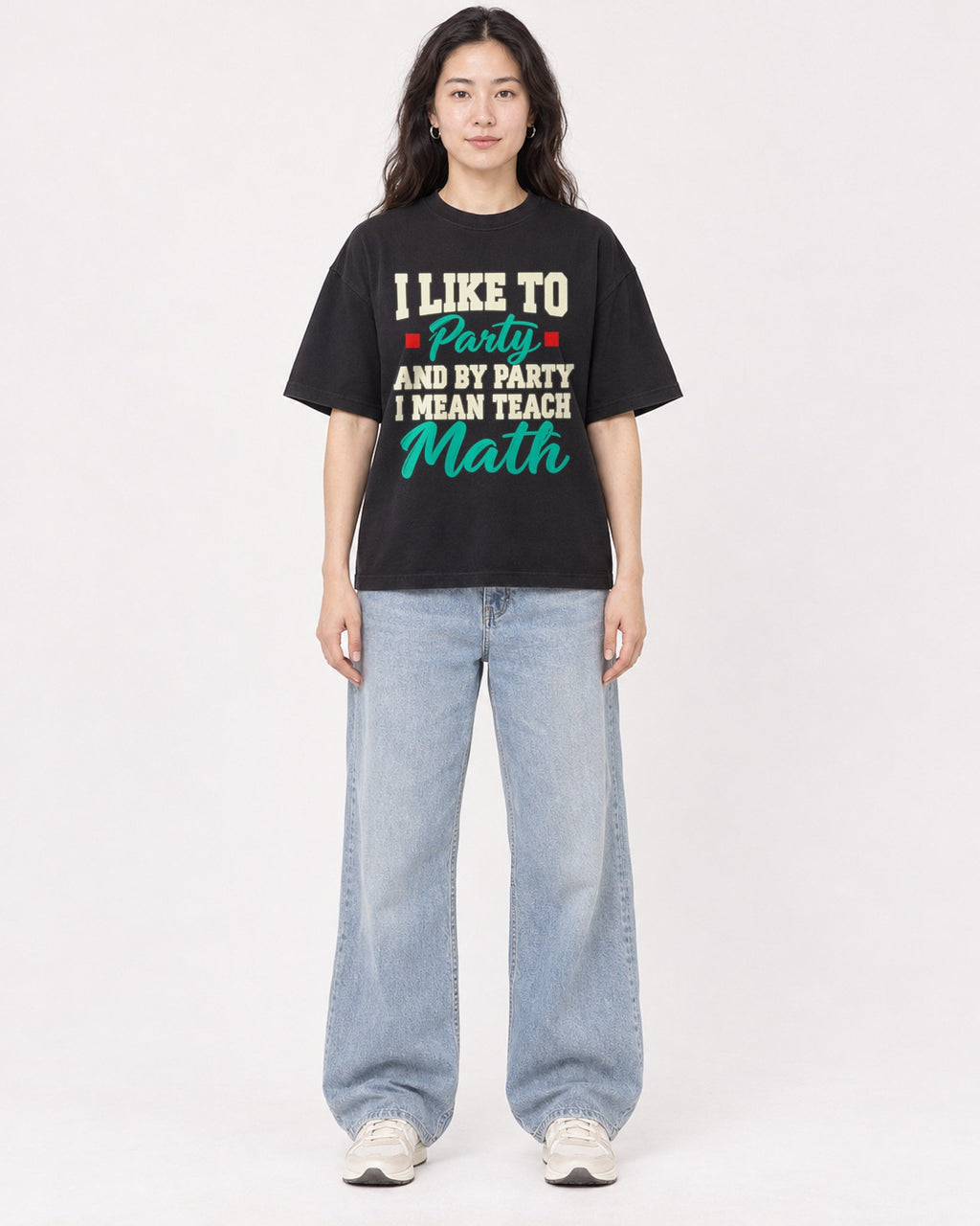 Mockup Boxy Heavyweight Tee Black female full-body 03