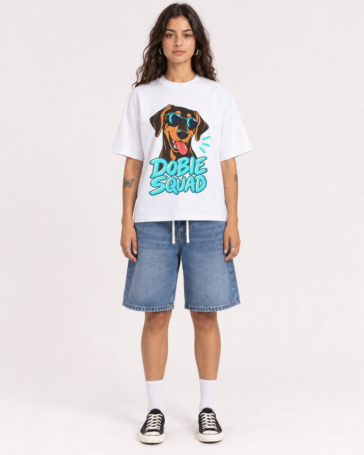 Mockup Boxy Heavyweight Tee White female full-body 06