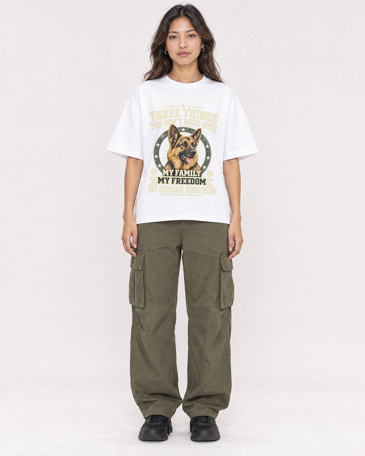 Mockup Boxy Heavyweight Tee White female full-body 02