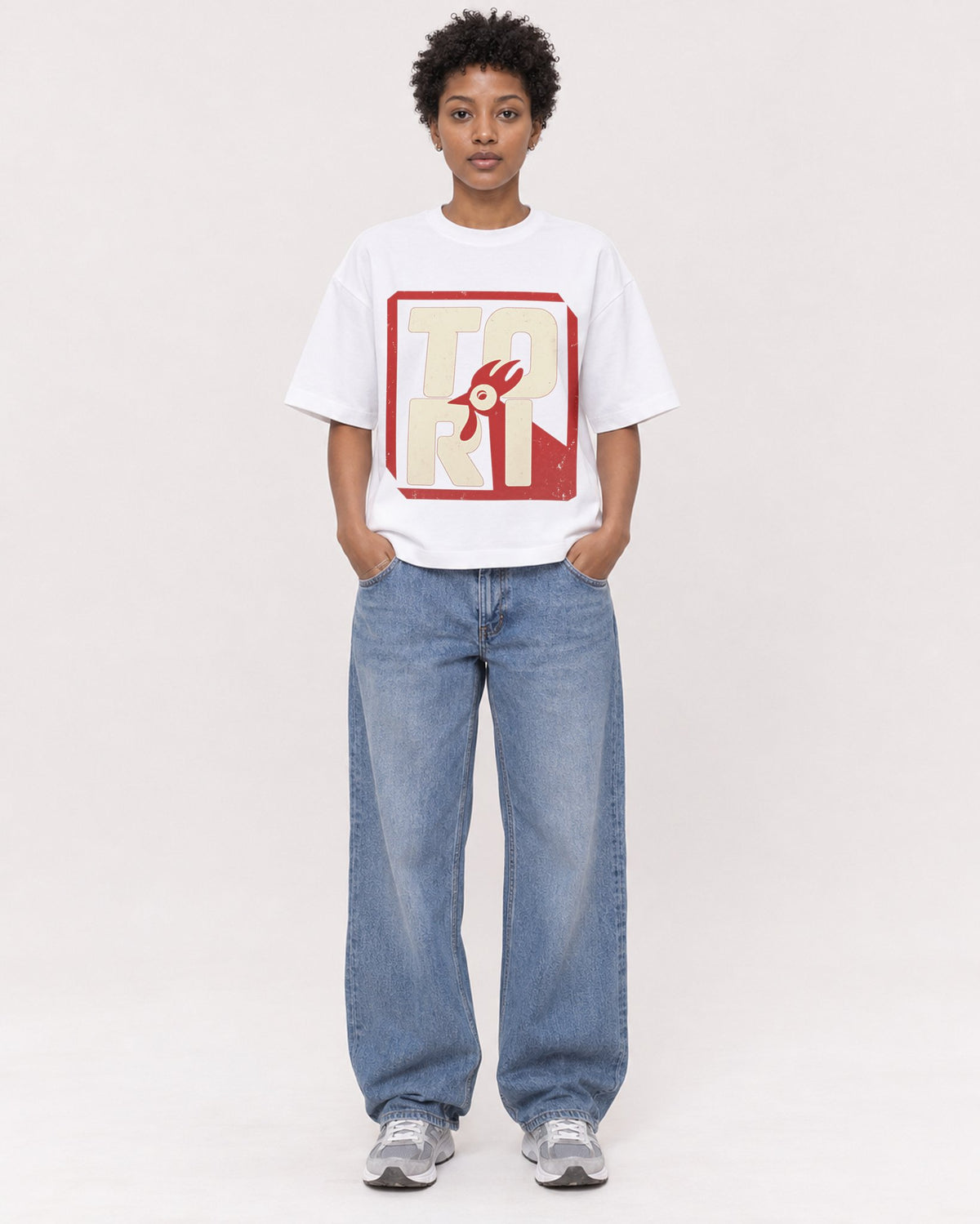 Mockup Boxy Heavyweight Tee White female full-body 35