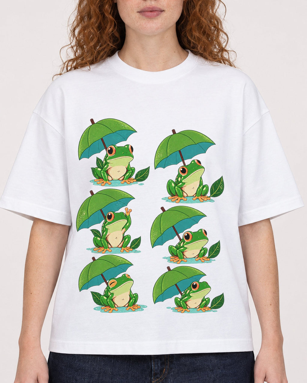 Mockup Boxy Heavyweight Tee White female close-up 09
