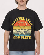 Mockup Boxy Heavyweight Tee Black male close-up 09