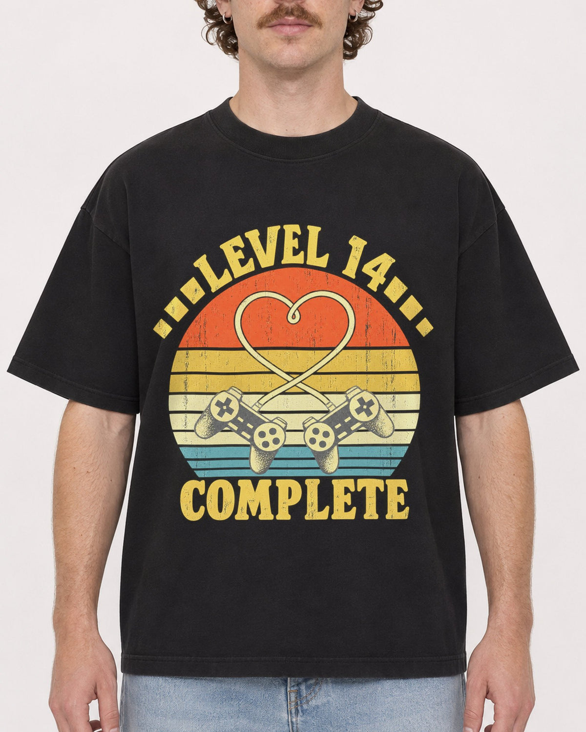 Mockup Boxy Heavyweight Tee Black male close-up 09