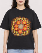 Mockup Boxy Heavyweight Tee Black female close-up 03