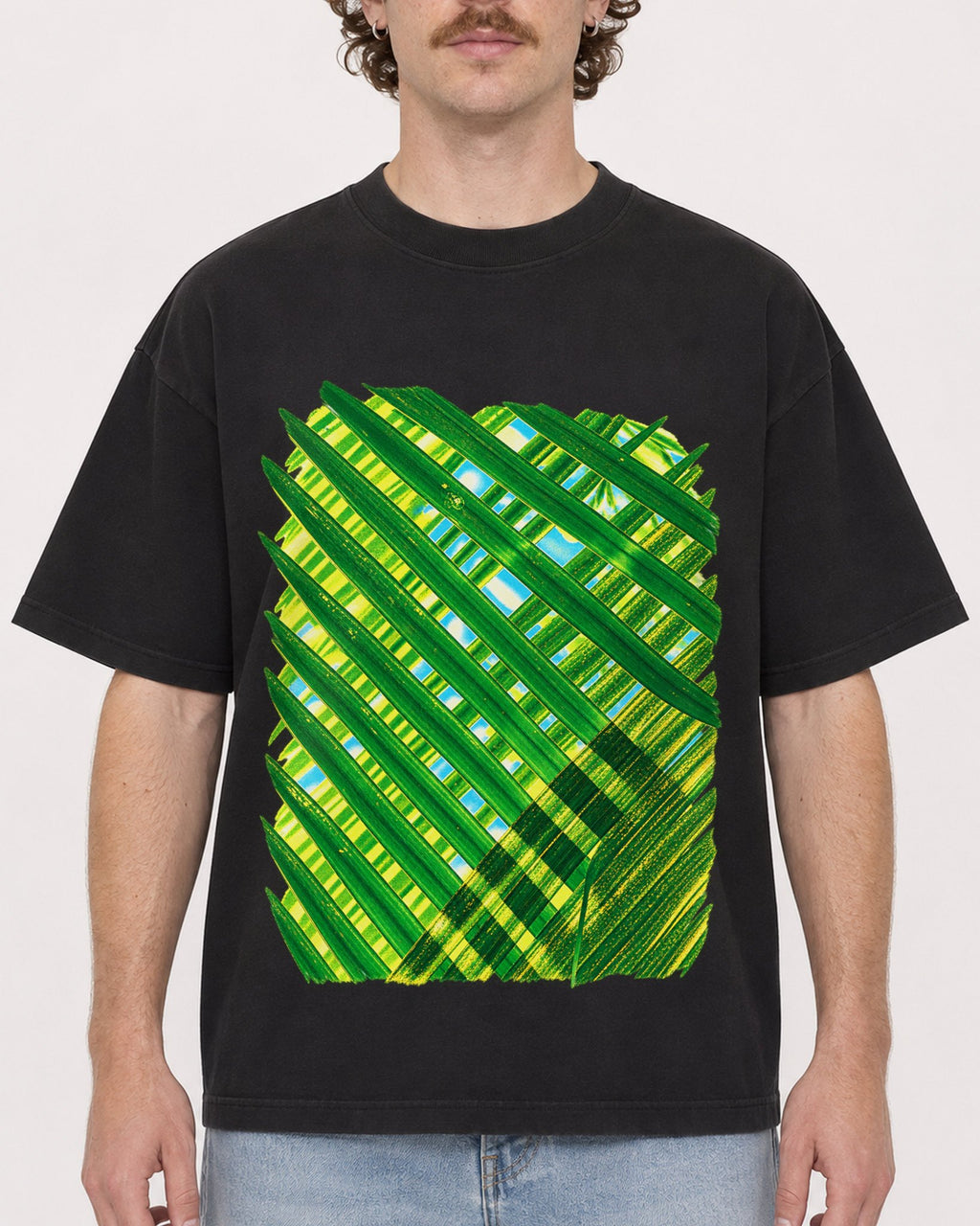 Mockup Boxy Heavyweight Tee Black male close-up 09