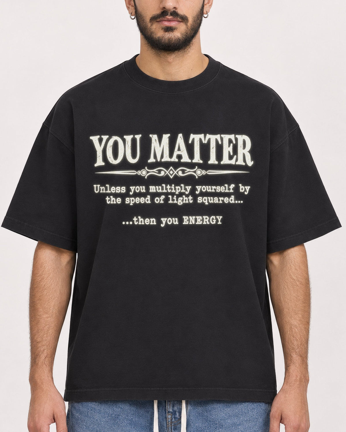 Mockup Boxy Heavyweight Tee Black male close-up 07