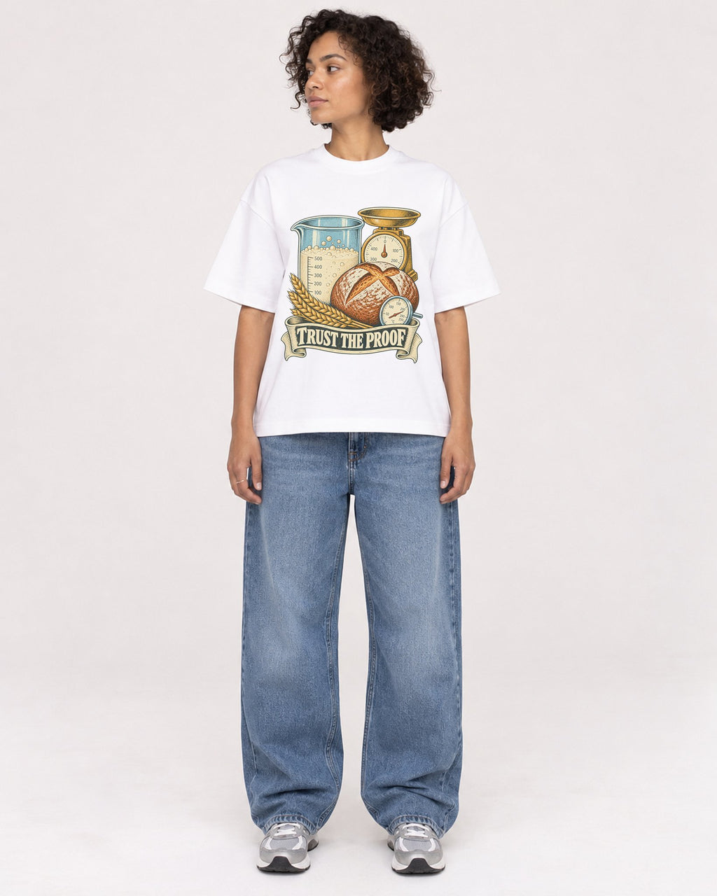 Mockup Boxy Heavyweight Tee White female full-body 40