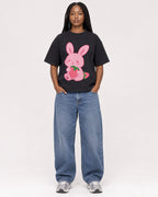 Mockup Boxy Heavyweight Tee Black female full-body 04