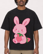 Mockup Boxy Heavyweight Tee Black male close-up 04