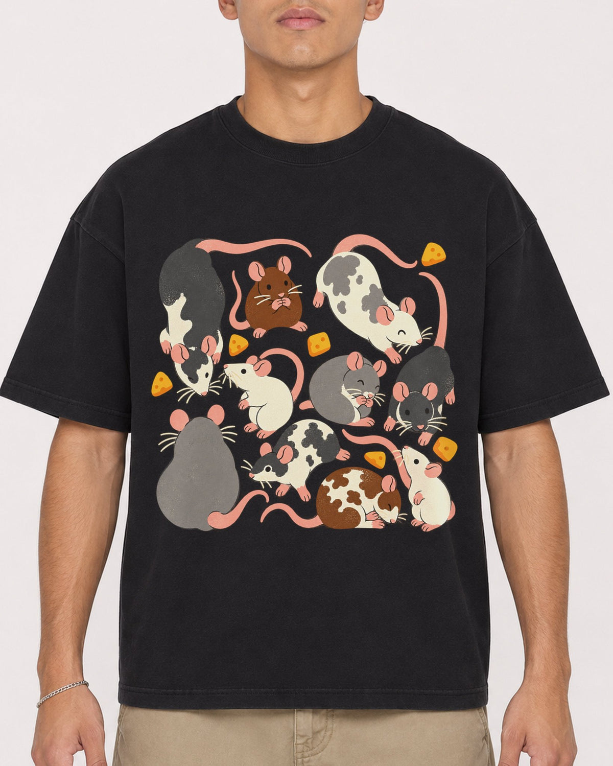 Mockup Boxy Heavyweight Tee Black male close-up 16