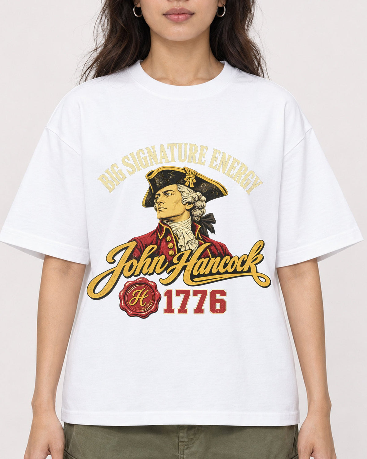 Mockup Boxy Heavyweight Tee White female close-up 02