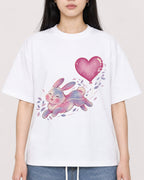 Mockup Boxy Heavyweight Tee White female close-up 01