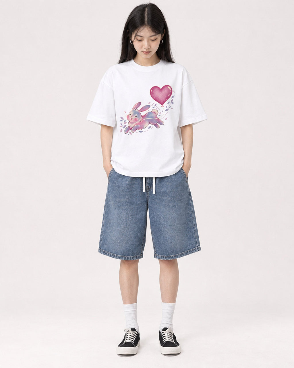 Mockup Boxy Heavyweight Tee White female full-body 01