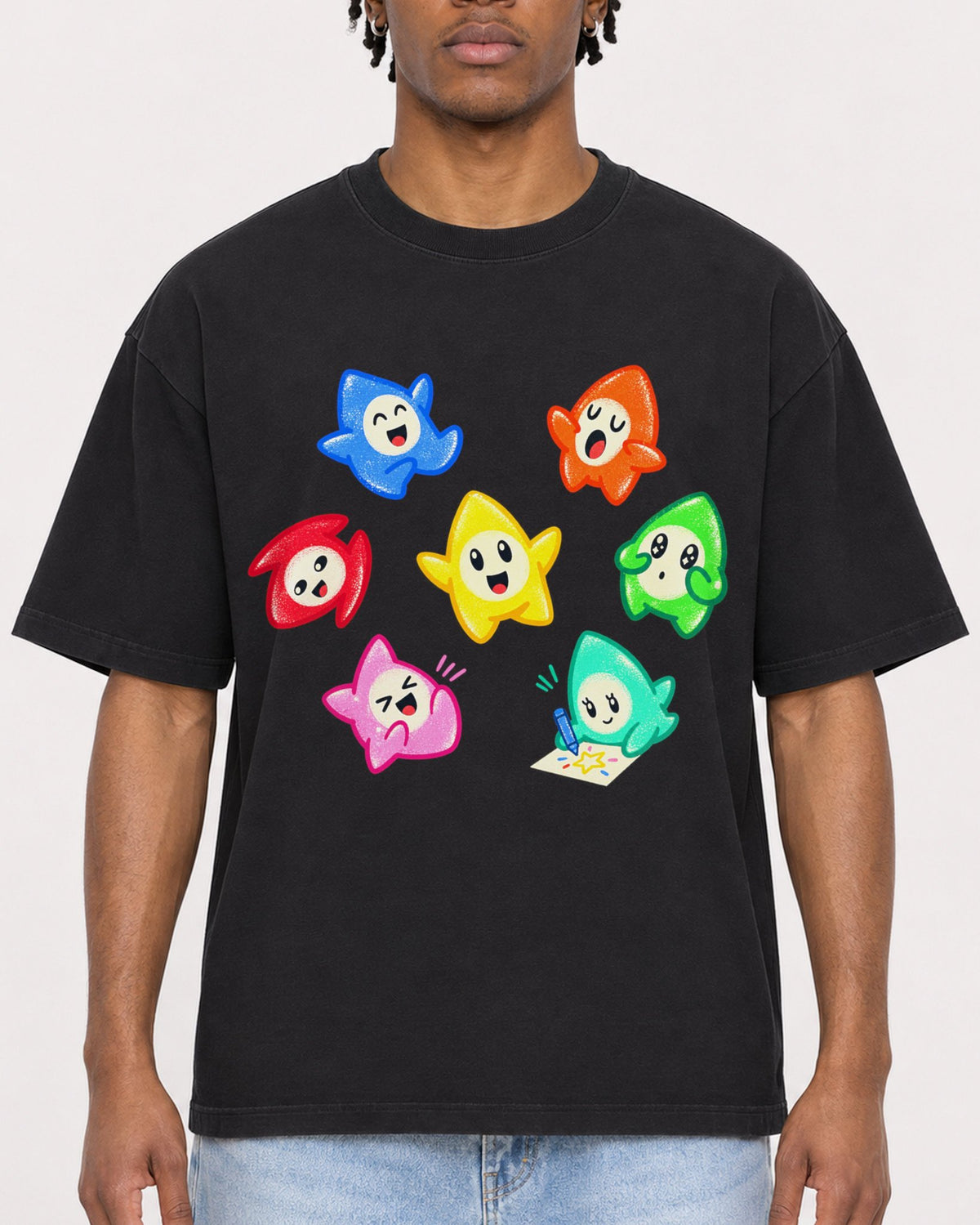 Mockup Boxy Heavyweight Tee Black male close-up 05