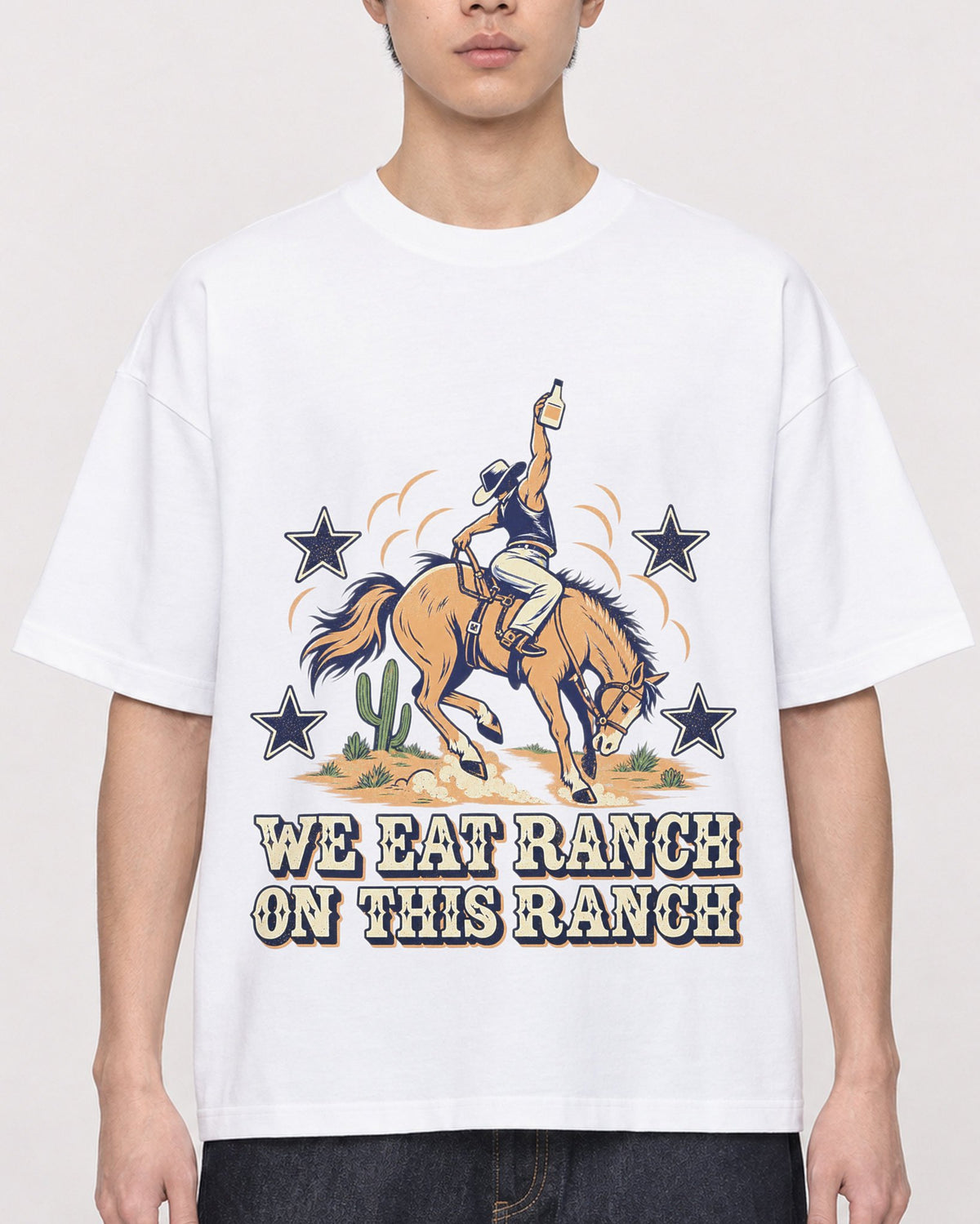 Mockup Boxy Heavyweight Tee White male close-up 01