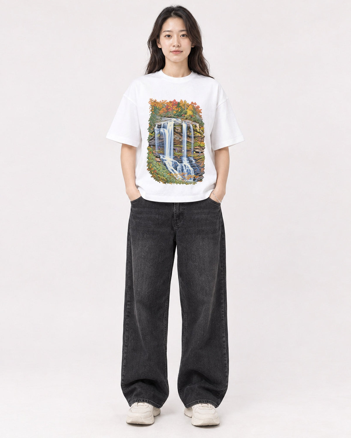 Mockup Boxy Heavyweight Tee White female full-body 03