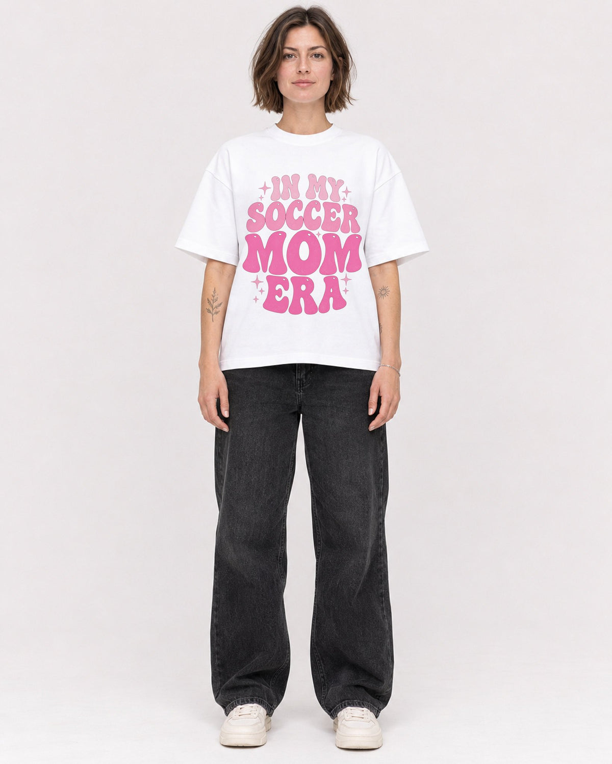 Mockup Boxy Heavyweight Tee White female full-body 18