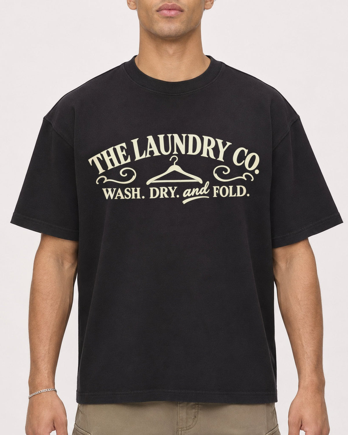 Mockup Boxy Heavyweight Tee Black male close-up 20
