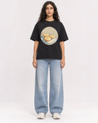 Mockup Boxy Heavyweight Tee Black female full-body 07