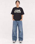 Mockup Boxy Heavyweight Tee Black female full-body 12