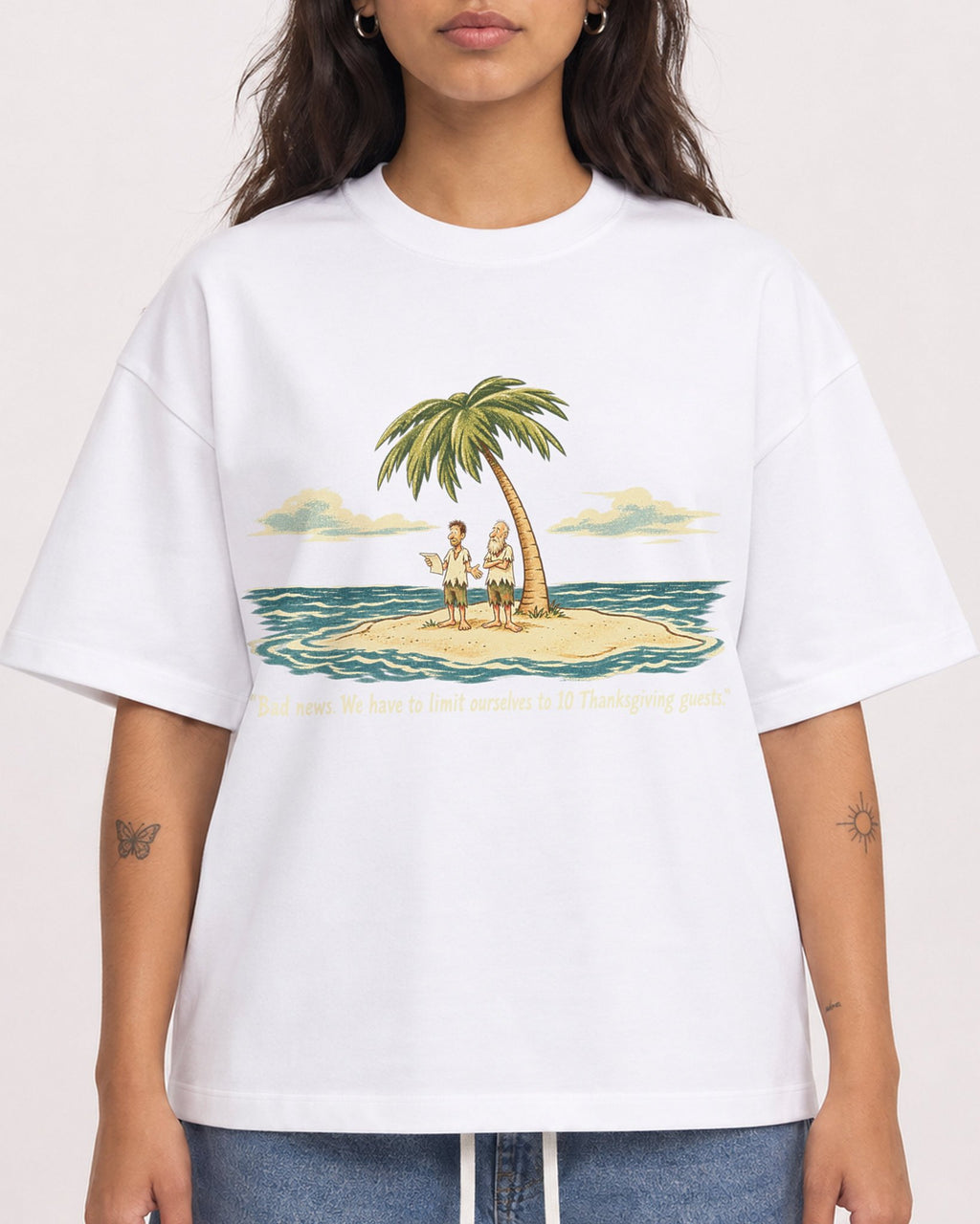 Mockup Boxy Heavyweight Tee White female close-up 06