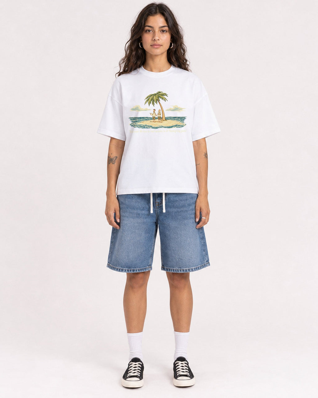 Mockup Boxy Heavyweight Tee White female full-body 06