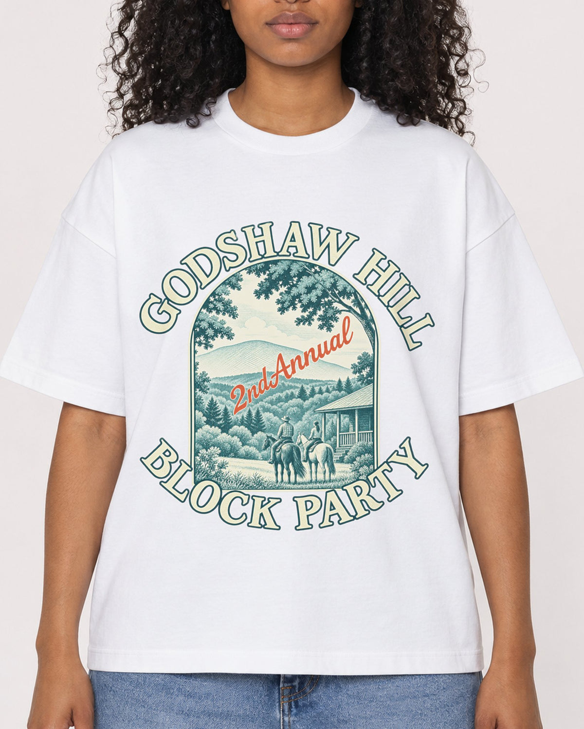 Mockup Boxy Heavyweight Tee White female close-up 05