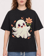 Mockup Boxy Heavyweight Tee Black female close-up 09