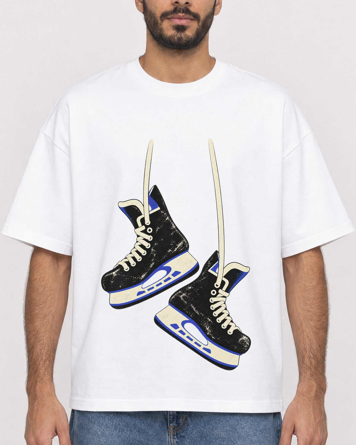Mockup Boxy Heavyweight Tee White male close-up 07