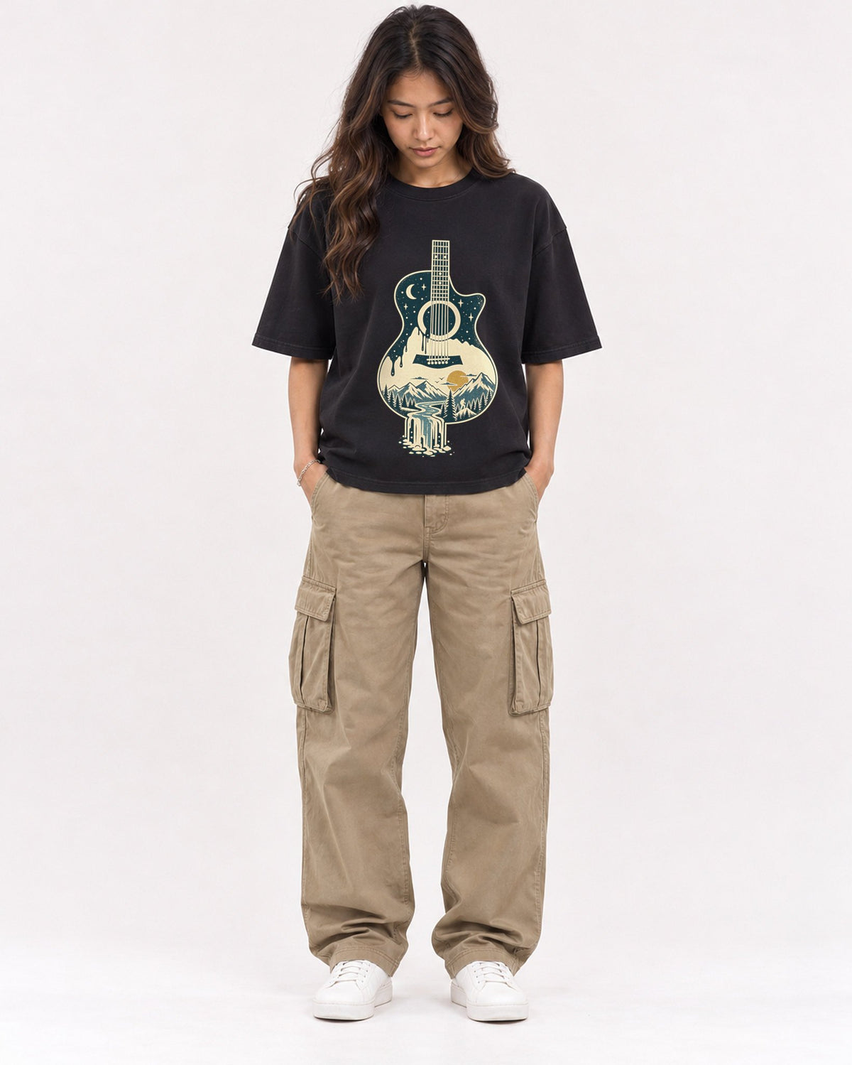 Mockup Boxy Heavyweight Tee Black female full-body 02