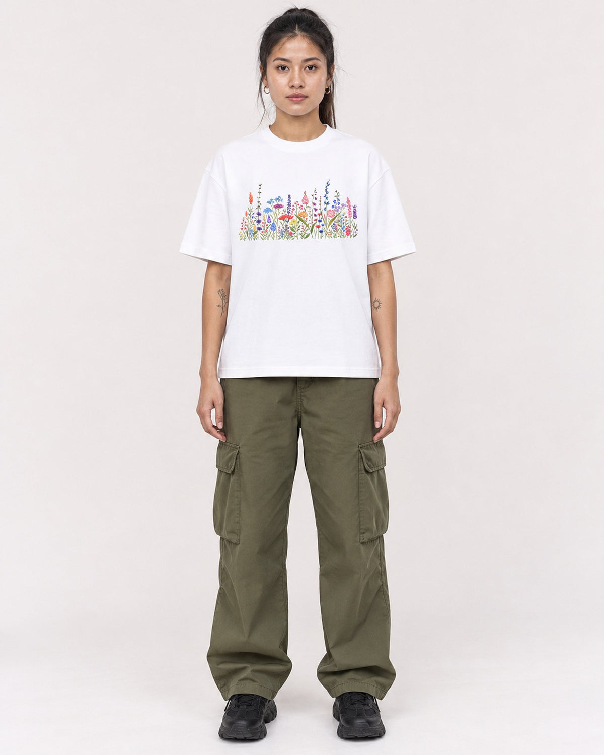 Mockup Boxy Heavyweight Tee White female full-body 42
