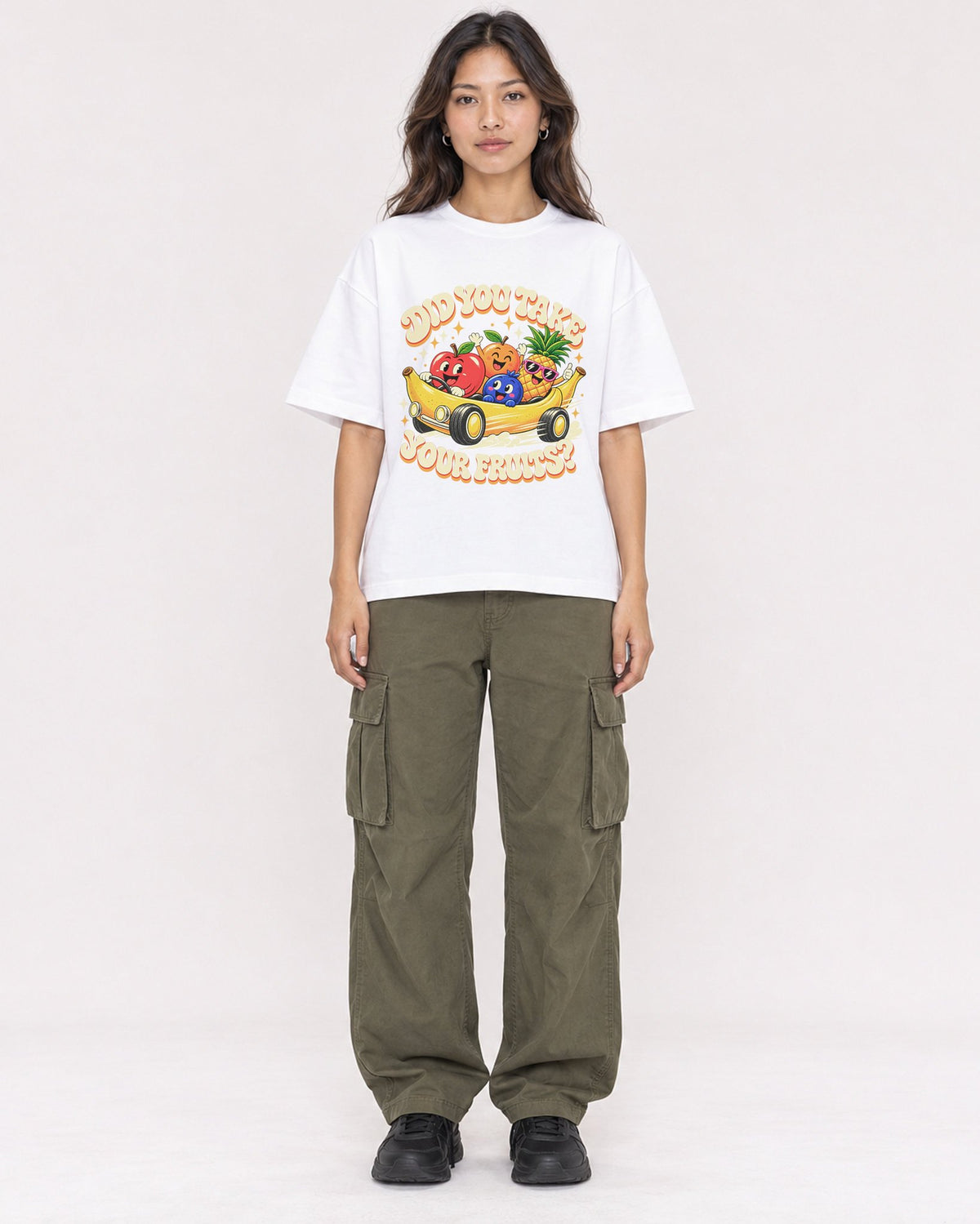 Mockup Boxy Heavyweight Tee White female full-body 02