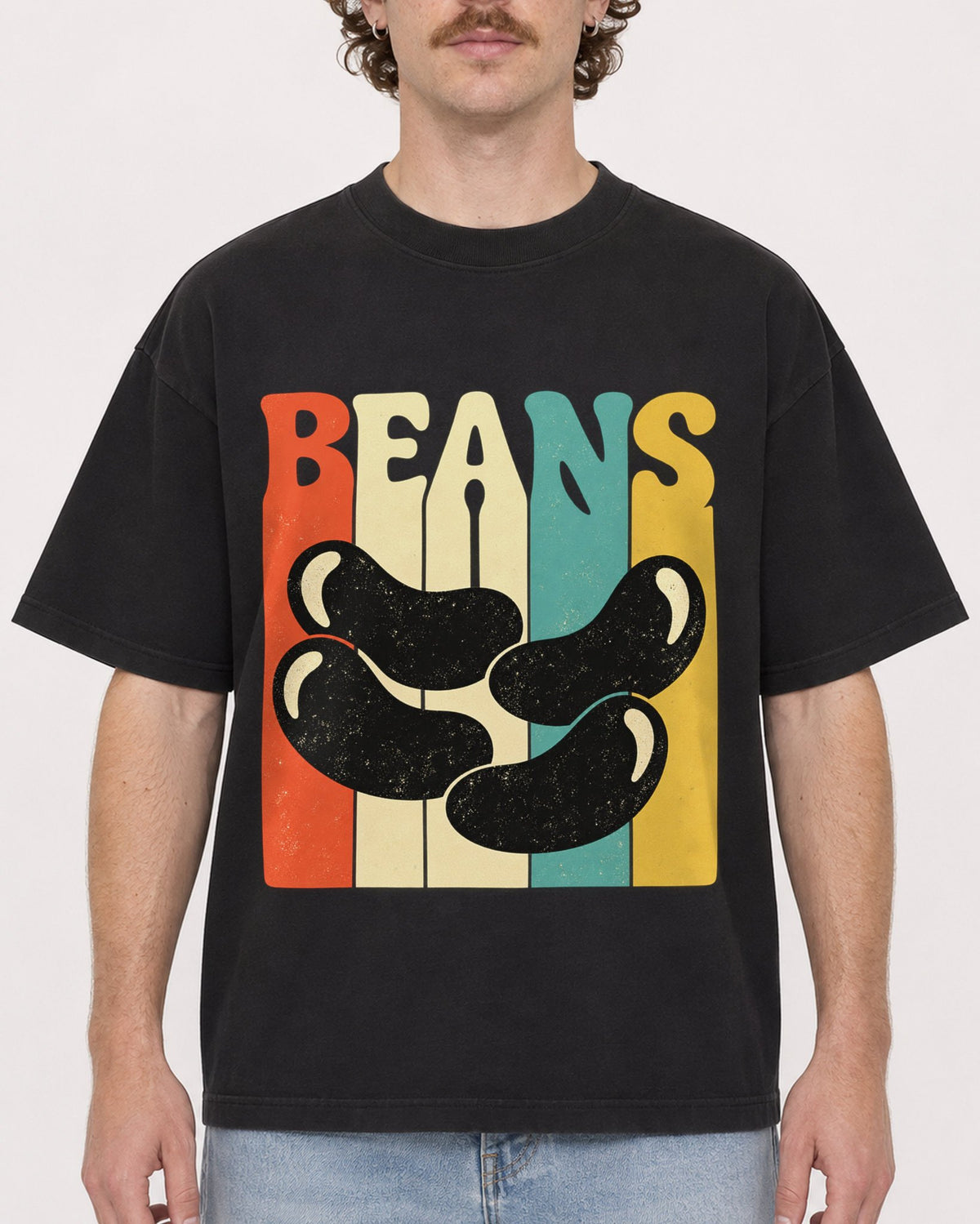 Mockup Boxy Heavyweight Tee Black male close-up 09
