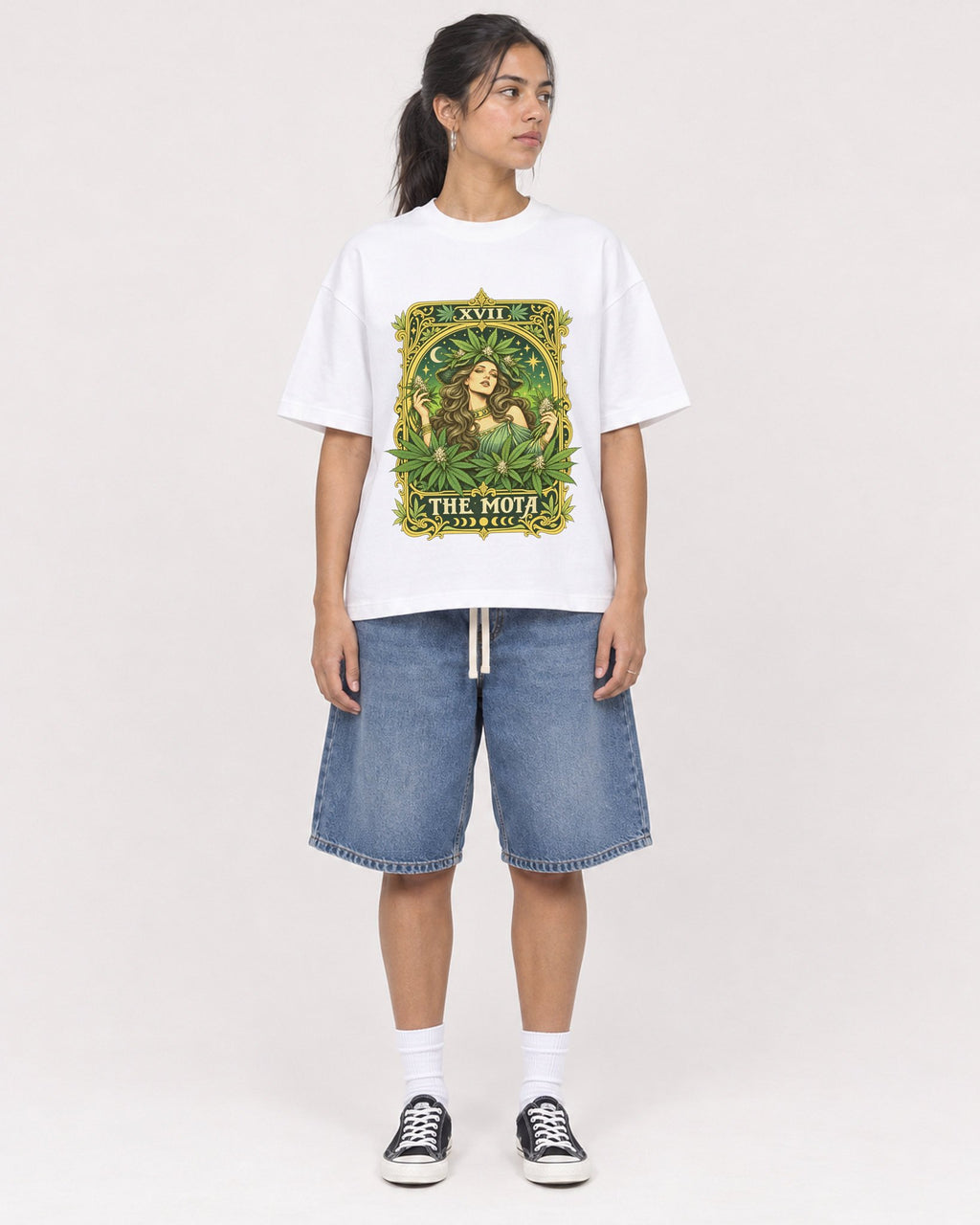 Mockup Boxy Heavyweight Tee White female full-body 16