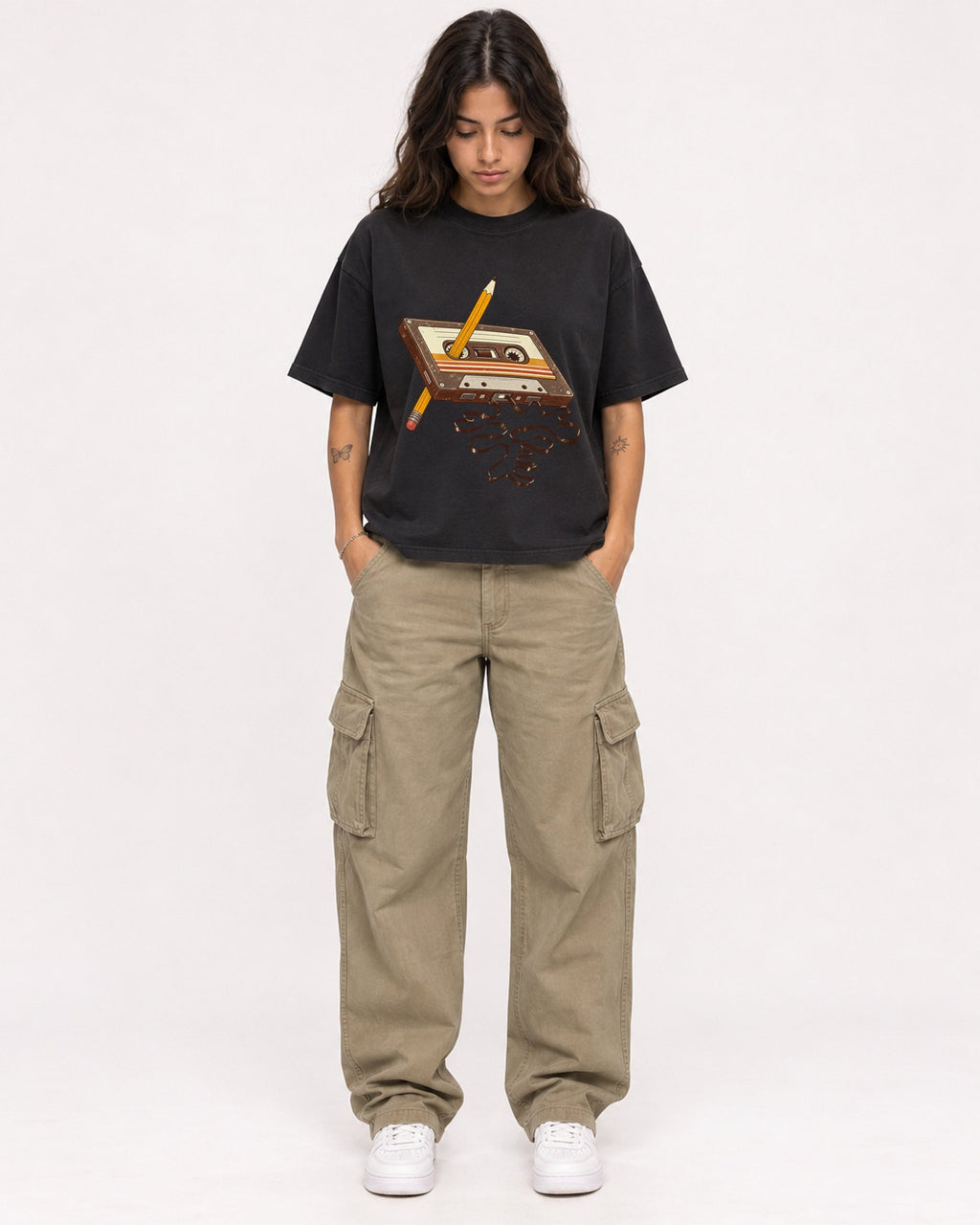 Mockup Boxy Heavyweight Tee Black female full-body 06