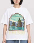Mockup Boxy Heavyweight Tee White female close-up 11